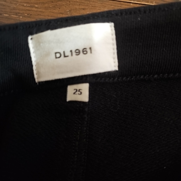 DL1961 Alma Skirt Midi Black Terry Size 25 Sample - Picture 7 of 13